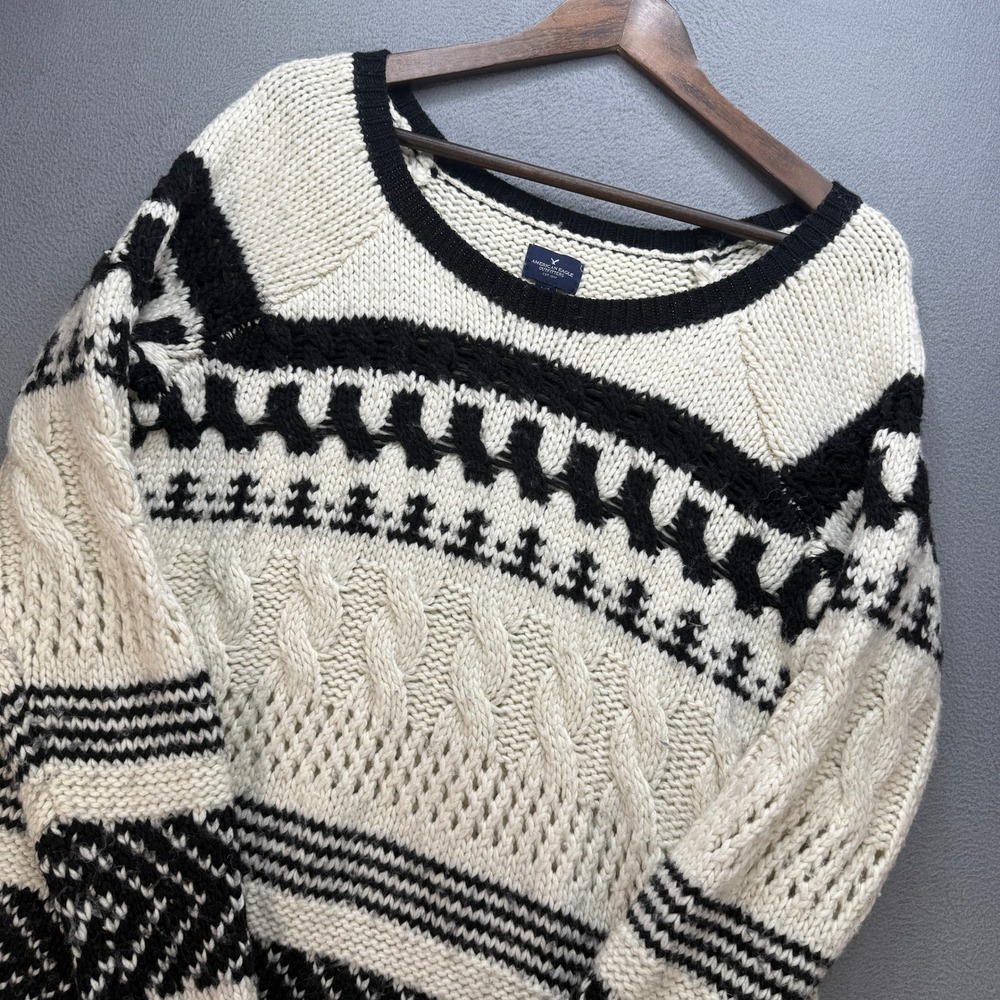 American Eagle Outfitters Sweater Womens Large Ivory/Black Wool Blend Fair Isle